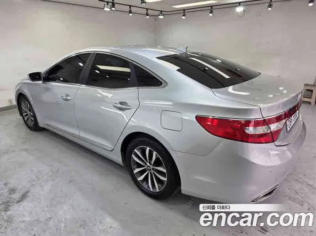 Hyundai Grandeur 2012 thumb 7