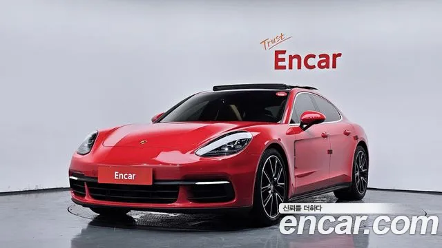 Porsche Panamera 2019 thumb 5