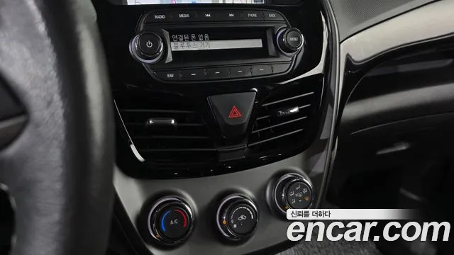Chevrolet Spark 2018 thumb 12