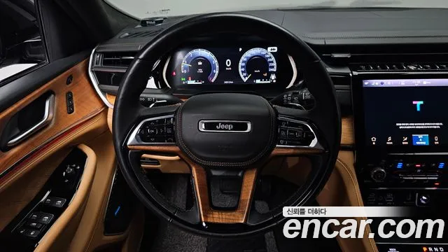 Jeep Grand Cherokee 2023 thumb 7