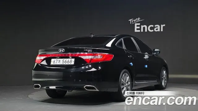 Hyundai Grandeur 2014 thumb 2