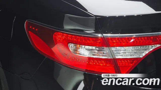 Hyundai Grandeur 2014 thumb 10