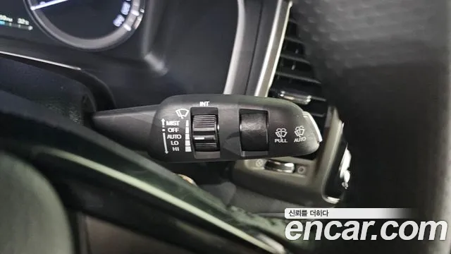 KGM Rexton Sports 2021 thumb 10