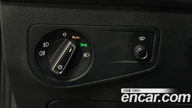 Volkswagen Tiguan 2020 thumb 12