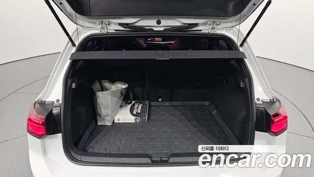 Volkswagen Golf 2023 thumb 11