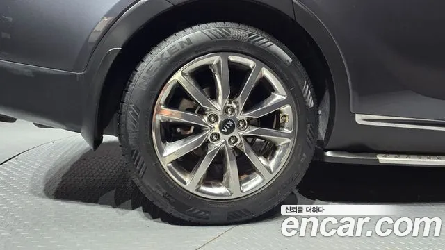 Kia Sorento 2017 thumb 8