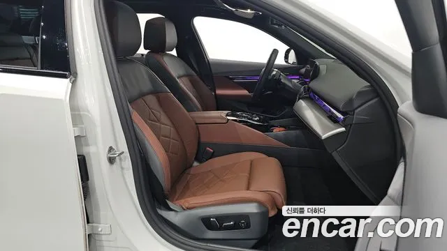BMW 5 серии 2025 thumb 10