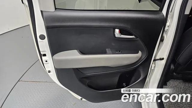 Kia Ray 2023 thumb 11