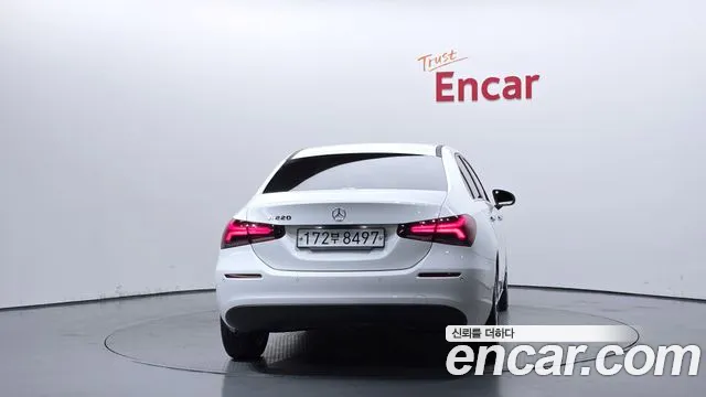 Mercedes-Benz A-Class 2020 thumb 12