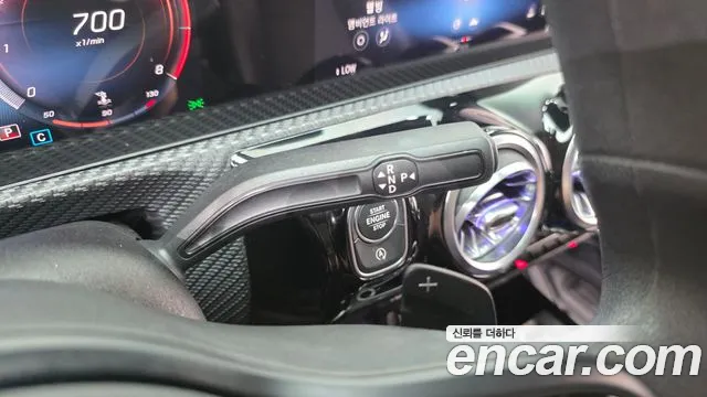 Mercedes-Benz A-Class 2020 thumb 8