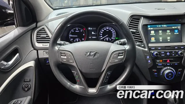 Hyundai Santafe 2017 thumb 9
