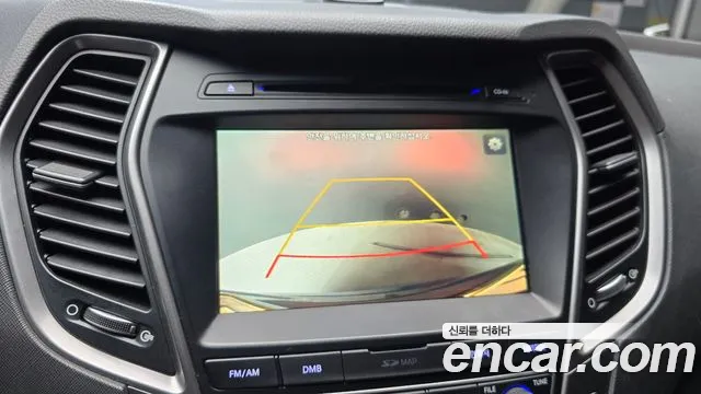 Hyundai Santafe 2017 thumb 4