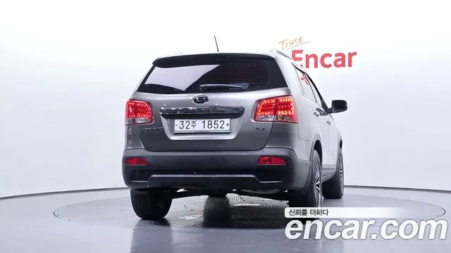 Kia Sorento 2011 thumb 7