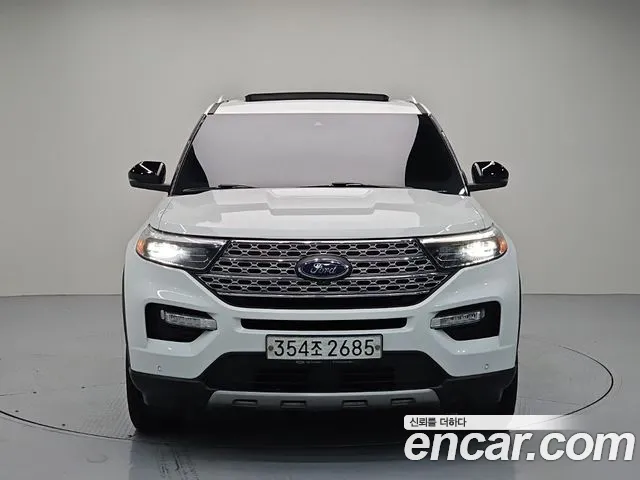 Ford Explorer 2020 thumb 4