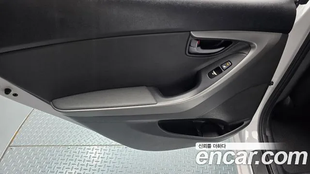 Hyundai Elantra 2014 thumb 12