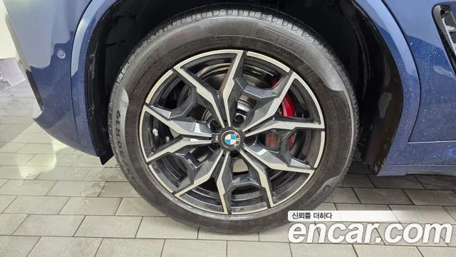 BMW X4 2023 thumb 8