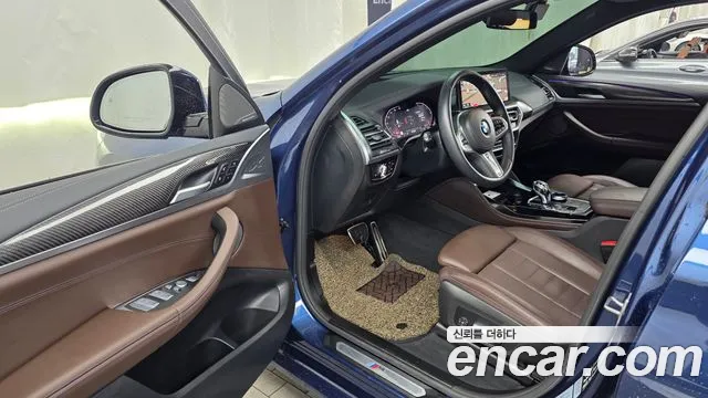 BMW X4 2023 thumb 10