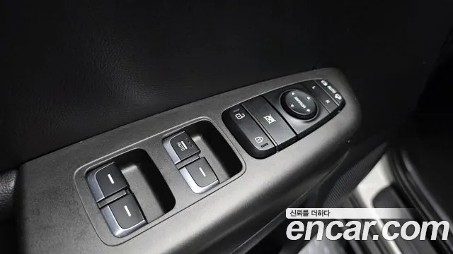 Kia Sportage 2017 thumb 10