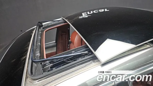 Genesis G90 2022 thumb 10