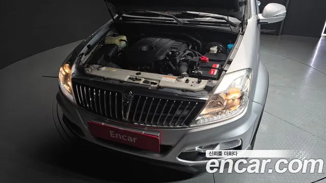 KGM Rexton 2015 thumb 3