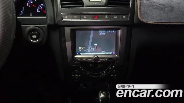 KGM Rexton 2015 thumb 7