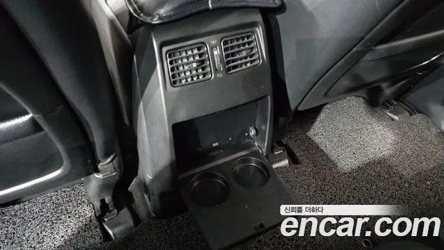 KGM Rexton 2015 thumb 8