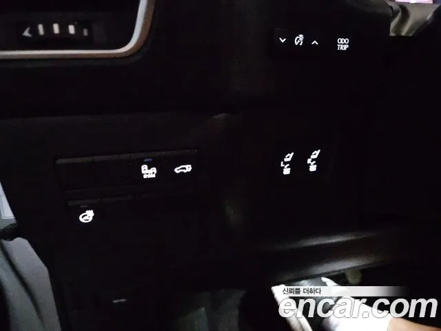 Lexus NX 2018 thumb 3