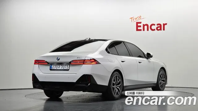BMW 5 серии 2026 thumb 4