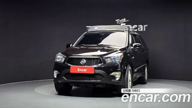 KGM Korando 2015 thumb 3