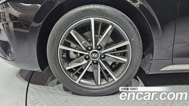 Hyundai Grandeur 2021 thumb 2