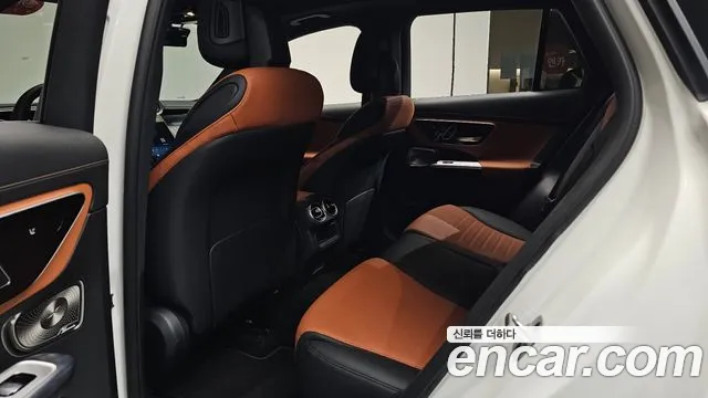 Mercedes-Benz GLC 2026 thumb 4