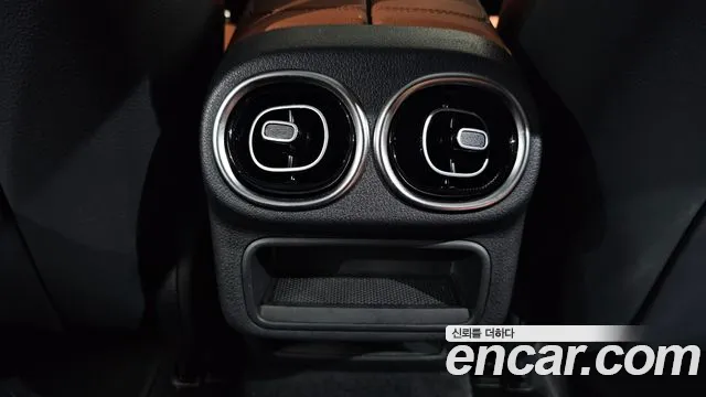 Mercedes-Benz GLC 2026 thumb 8