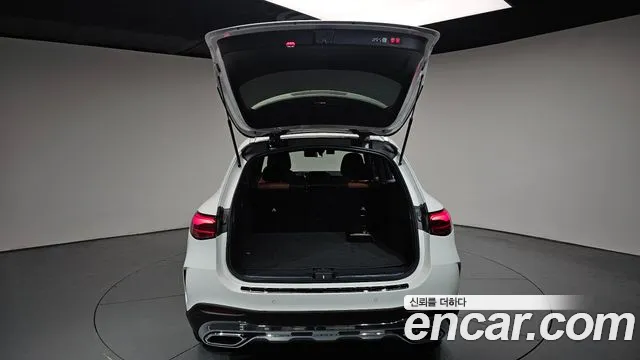 Mercedes-Benz GLC 2026 thumb 2