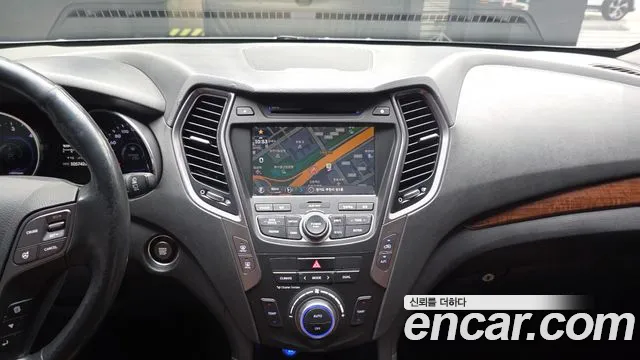 Hyundai DM 2013 thumb 11