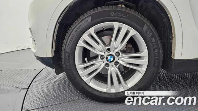 BMW X5 2015 thumb 3