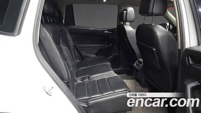 Volkswagen Tiguan Allspace 2018 thumb 4