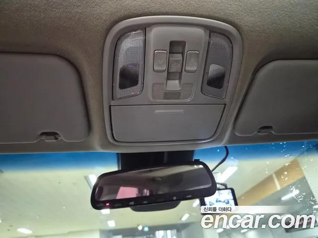 Kia Niro 2016 thumb 11