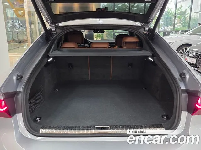 Audi A7 2023 thumb 9