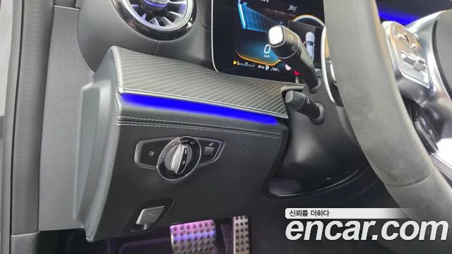 Mercedes-Benz AMG GT 2021 thumb 10