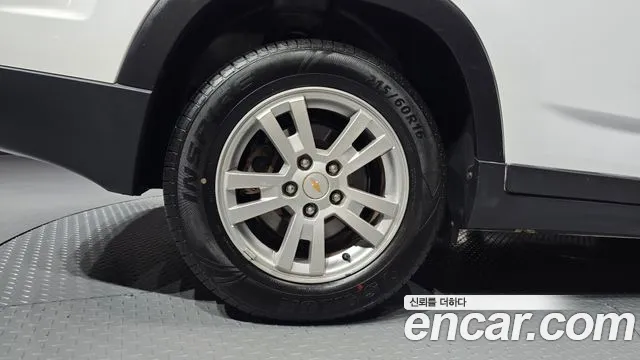 Chevrolet Orlando 2012 thumb 9