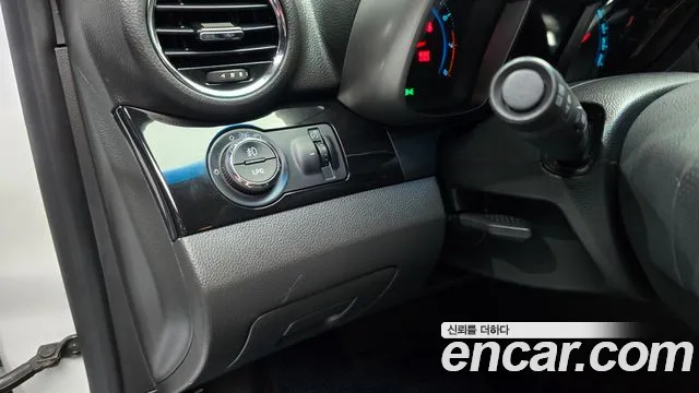 Chevrolet Orlando 2012 thumb 8