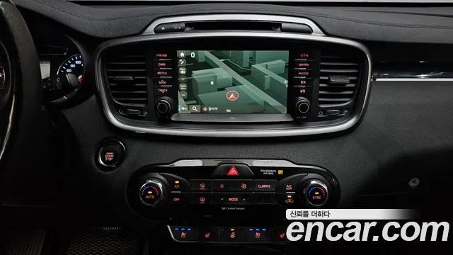 Kia Sorento 2016 thumb 12