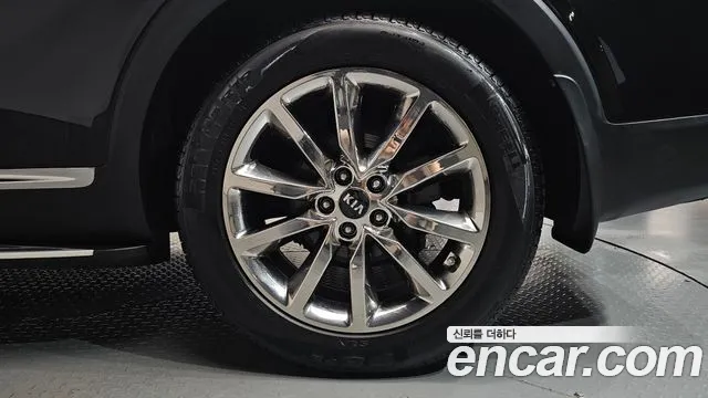 Kia Sorento 2016 thumb 5