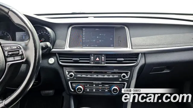 Kia K5 2017 thumb 6