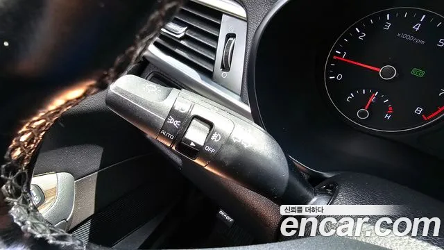 Kia K5 2017 thumb 8