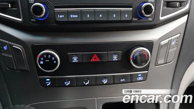 Hyundai Staria 2020 thumb 5
