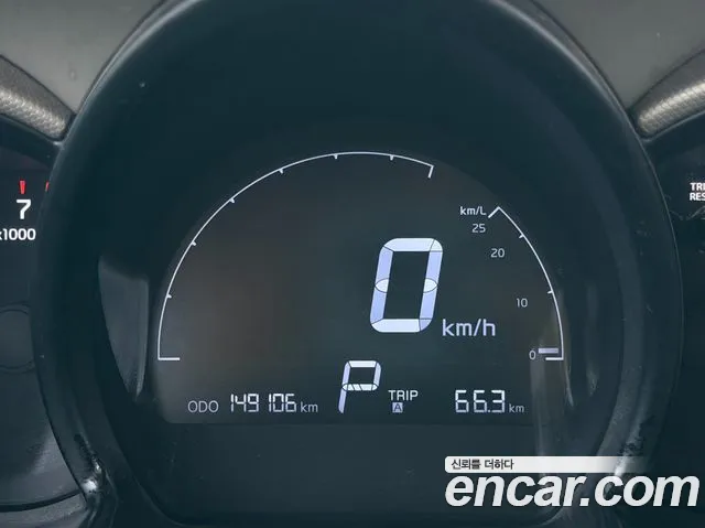 Kia Ray 2013 thumb 2