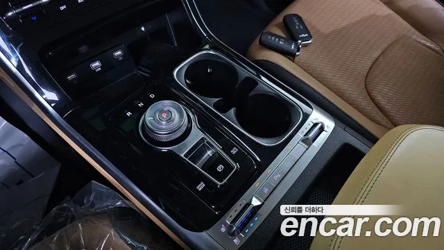 Kia Carnival 2023 thumb 7