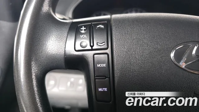 Hyundai Staria 2017 thumb 3