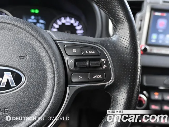 Kia Sportage 2016 thumb 9
